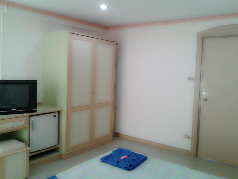 M In Korat Service Apartment Nakhon Ratchasima Exterior photo